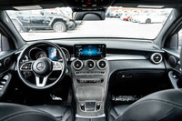 All purchasers receive a CarHub Rewards Card for $1000 towards service! Travel in sophisticated styl... (image 1)