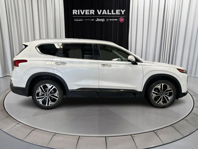 2020 Hyundai Santa Fe in Cars & Trucks in Strathcona County - Image 2