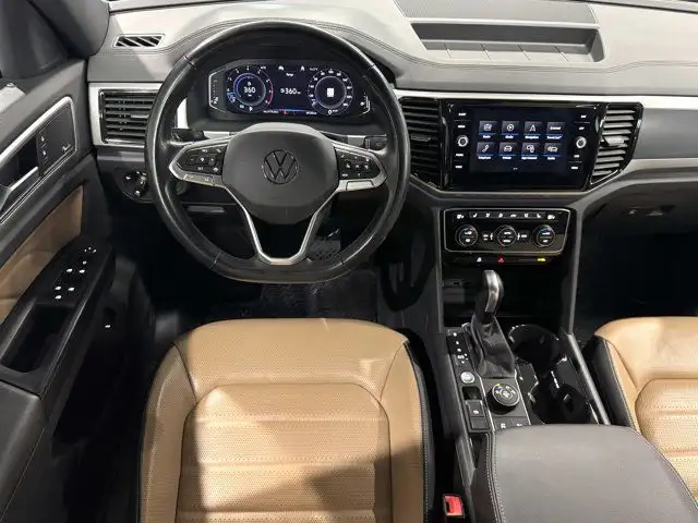 2020 Volkswagen Atlas Cross Sport Execline - 2 Sets of Rims dans Autos et camions dans Calgary - Image 8