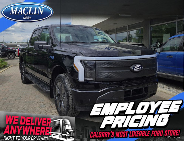 2025 Ford F-150 Lightning FLASH | MAX TOW PKG | MOBILE PWR CORD  in Cars & Trucks in Calgary
