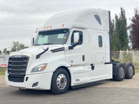  2019 Freightliner Cascadia 126 READY TO GO...FINANCING ON THE S