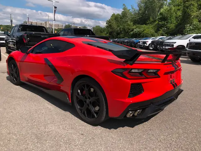 Z51|3LT| coupe 2020 Chevrolet Corvette 3LT dans Autos et camions dans London - Image 7