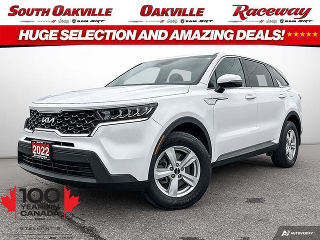 2022 Kia Sorento LX Plus | HEATED SEATS | CARPLAY | BACKUP CAM in Cars & Trucks in Oakville / Halton Region