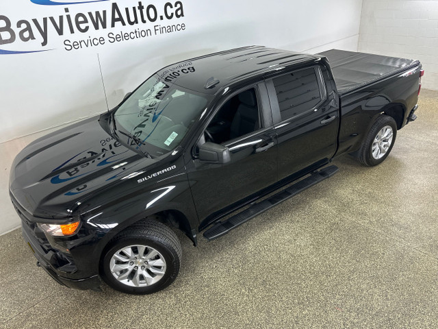 2023 Chevrolet Silverado 1500 Custom CREW/4WD/PWR SEAT/REM ST... in Cars & Trucks in Belleville - Image 2