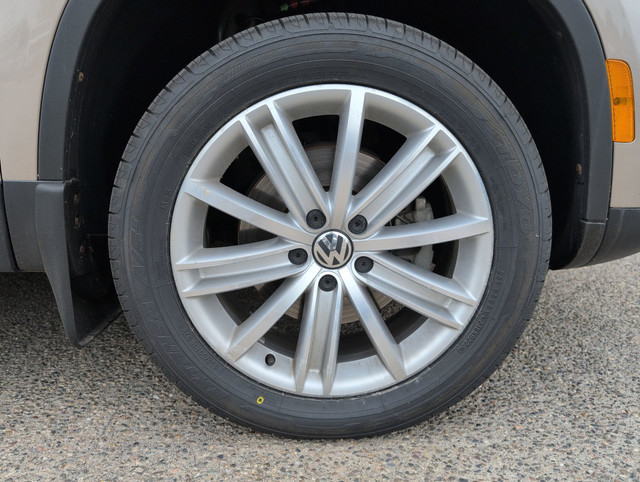 2016 Volkswagen Tiguan Highline 4MOTION in Cars & Trucks in Lethbridge - Image 2