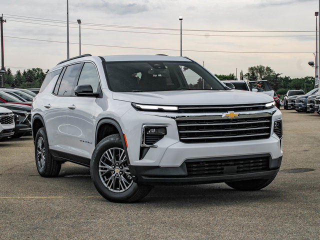 2025 Chevrolet Traverse LT in Cars & Trucks in Edmonton - Image 2
