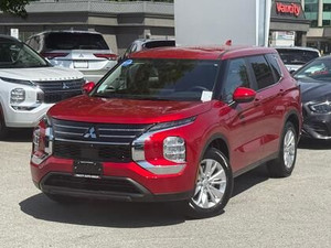 2025 Mitsubishi Outlander ES - Heated Seats, Apple Carplay/Android Auto