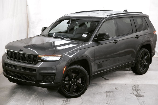 2022 Jeep Grand Cherokee L Altitude in Cars & Trucks in Red Deer - Image 3