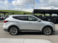 2017 HYUNDAI SANTA FE SPORT LIMITED AWD | PANORAMIC SUNROOF | HEATED AND COOLED SEATS | LEATHER - Du... (image 8)