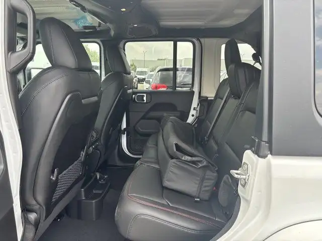 2025 Jeep Wrangler Rubicon in Cars & Trucks in Mississauga / Peel Region - Image 11