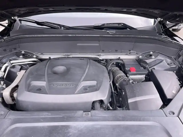 2017 Volvo XC90 in Cars & Trucks in Calgary - Image 35