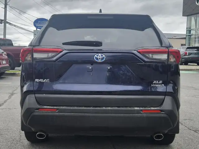 2023 Toyota RAV4 Hybrid XLE HEV AWD Volant &amp; bancs chauffant in Cars & Trucks in Longueuil / South Shore - Image 7