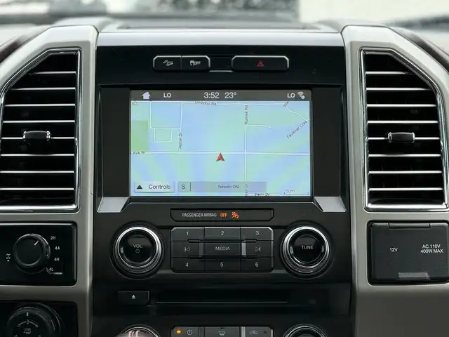 2016 Ford F-150 KING RANCH | PREMIUM LEATHER | PANO | LOADED in Cars & Trucks in City of Toronto - Image 21