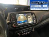 2021 Nissan Kicks SR Xtronic FWD with LED headlights, heated front seats, heated steering wheel, rem... (image 1)