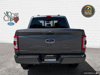 - ACCIDENT FREE - 5.0L V8 ENGINE - HEATED & COOLED LEATHER SEATS - HEATED STEERING WHEEL - TWIN PANE... (image 4)