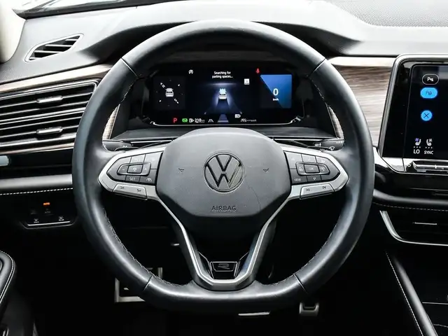 2024 Volkswagen Atlas 2.0 TSI Execline One Owner, No Accident... in Cars & Trucks in Oakville / Halton Region - Image 30