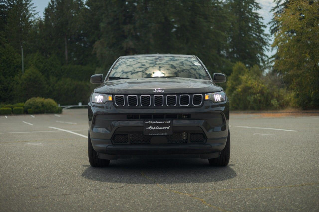2024 Jeep Compass in Cars & Trucks in Delta/Surrey/Langley - Image 3