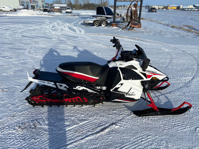 2016 Yamaha VIPER MTX 141 x 2.5 . in Snowmobiles in Saskatoon