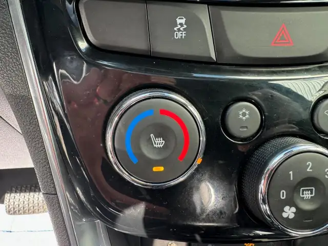 2020 Chevrolet Trax PREMIER, AWD, LEATHER, SUNROOF, BOSE AUDIO,  in Cars & Trucks in Ottawa - Image 35