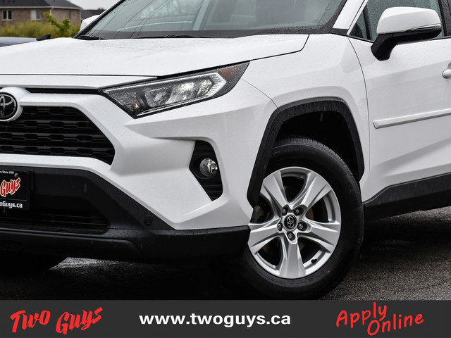 2021 Toyota RAV4 XLE AWD | Sunroof | New Tires | Htd Cloth | in Cars & Trucks in St. Catharines - Image 2