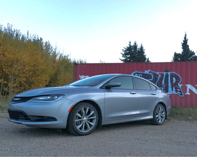 2017 Chrysler 200 S in Cars & Trucks in Red Deer