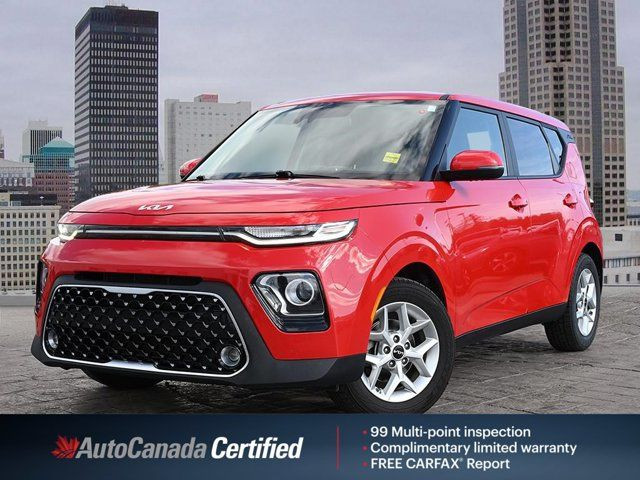2022 Kia Soul EX | No Accidents | Wireless Charger | CarPlay in Cars & Trucks in Calgary