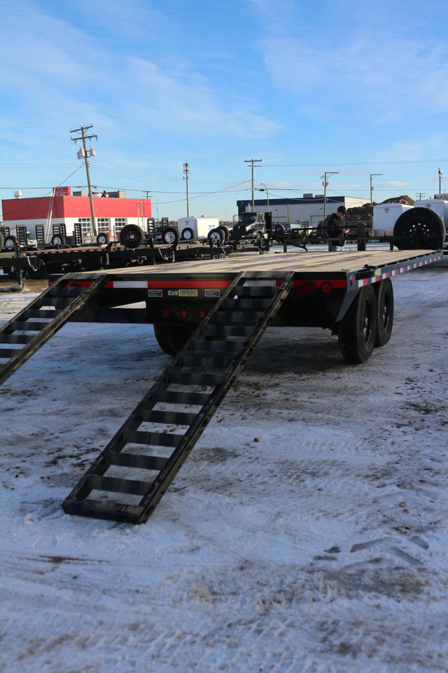 2022 LOADTRAIL TRAILERS 102 X 20' Tandem axle deck over trailer  in Travel Trailers & Campers in Grande Prairie - Image 2