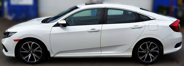 2020 Honda Civic Sedan Sport CVT in Cars & Trucks in Hamilton - Image 2