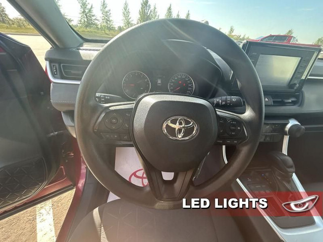2019 Toyota RAV4 AWD LE - Heated Seats - Apple CarPlay in Cars & Trucks in Edmonton - Image 3