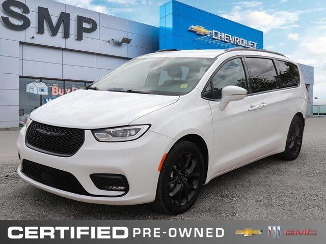 2022 Chrysler Pacifica Touring L | S Package | Leather | in Cars & Trucks in Saskatoon