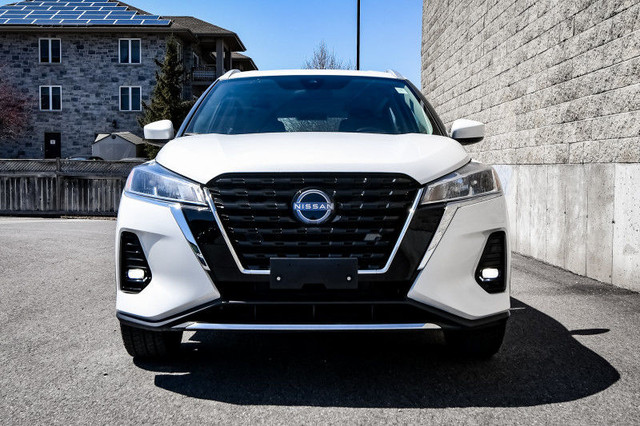 2024 Nissan Kicks SV • HEATED SEATS • ADAPTIVE CRUISE • CP/AA in Cars & Trucks in Kingston - Image 4