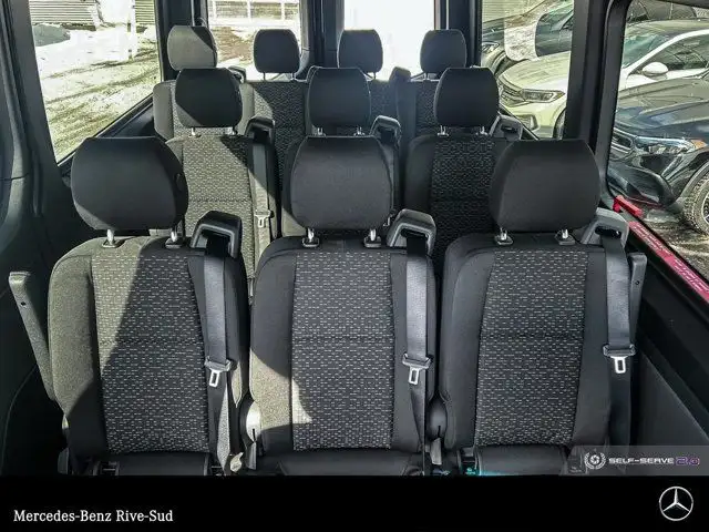 2025 Mercedes-Benz Sprinter 2500 144 Wheelbase High Roof RWD in Cars & Trucks in Longueuil / South Shore - Image 13