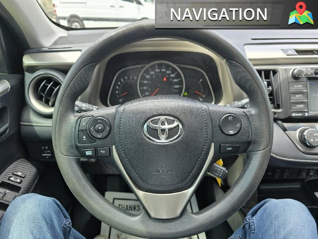 2015 Toyota RAV4 XLE - Sunroof - Navigation in Cars & Trucks in London - Image 3