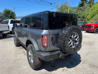 Front Row Top Panel Storage Bag, Engine Block Heater, 360-Degree Camera, Remote Start System, Sound... (image 5)