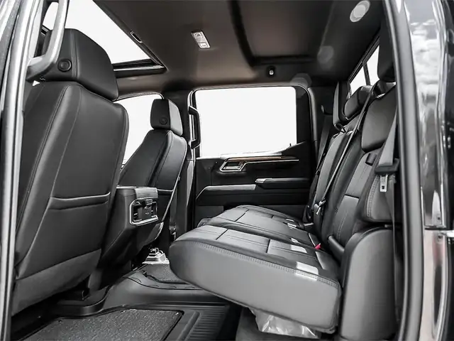2025 Chevrolet Silverado 1500 High Country in Cars & Trucks in City of Montréal - Image 21