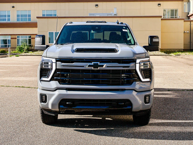 2024 Chevrolet Silverado 2500HD LT 6.6L Z71 Sport Edition in Cars & Trucks in Strathcona County - Image 3