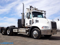 2006 Mack CNX613