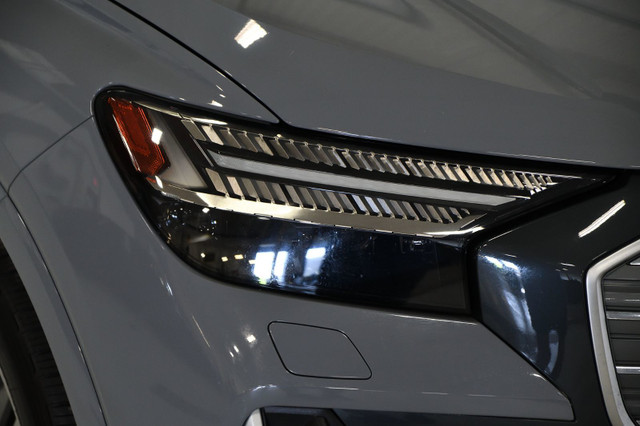 2022 Audi Q4 e-tron 50 / Toit pano / 20'' / Tech / Carplay / Tau in Cars & Trucks in Longueuil / South Shore - Image 2