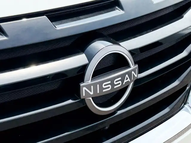 2022 Nissan Pathfinder SL in Cars & Trucks in Markham / York Region - Image 12