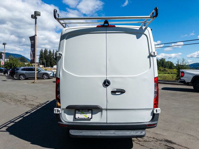 2021 Mercedes-Benz Sprinter Cargo Van in Cars & Trucks in Cowichan Valley / Duncan - Image 4