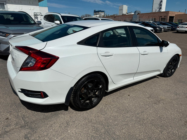 2019 Honda Civic Sedan LX in Cars & Trucks in Lethbridge - Image 2