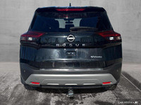 Le Nissan Rogue SV 2023 est un VUS compact polyvalent qui séduit par son équilibre entre confort, te... (image 5)