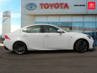 // ACCIDENT FREE!! // ADVANCED SAFETY FEATURES »» Backup camera for confident reversing »» Advanced... (image 3)