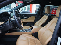 Experience the refined luxury of this 2021 Lincoln Corsair Reserve, boasting a sleek Infinite Black... (image 9)