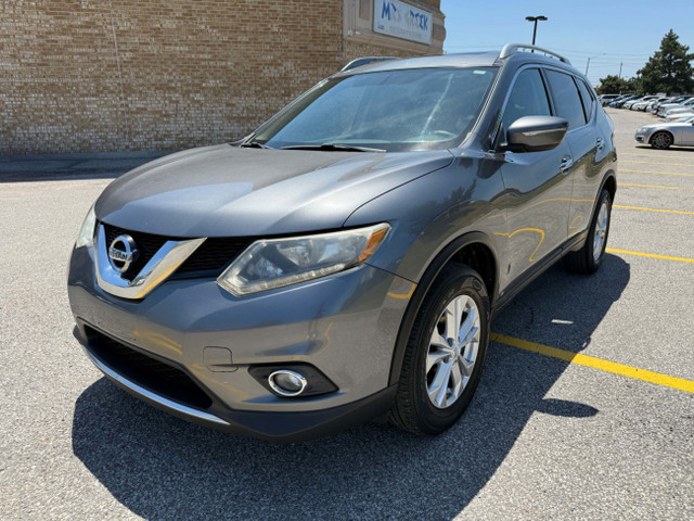 2015 Nissan Rogue AWD 4dr SV in Cars & Trucks in City of Toronto - Image 4