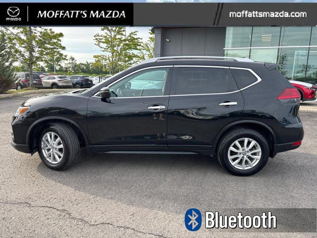 2017 Nissan Rogue SV - Heated Seats - Remote Start in Cars & Trucks in Barrie - Image 2