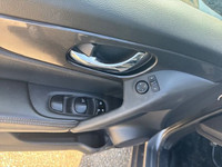 SV AWD- WARRANTY INC, NAV, PANO ROOF, HEATED SEAT/WHEEL, BLIND SPOT, REAR CAM Having some praisewort... (image 8)