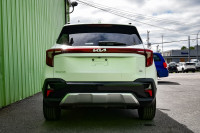 This 2025 Kia Seltos is for sale today. This SUV has 36,305 kms. It's white in colour . It has an au... (image 4)