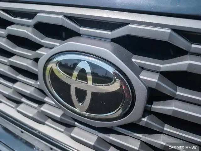 2022 Toyota Tacoma TRD Sport in Cars & Trucks in Calgary - Image 15