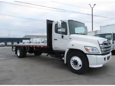 CUMMINS DIESEL ENGINE, ALLISON AUTO TRANS, A/C, POWER WINDOWS & LOCKS WITH KEYLESS ENTRY, TILT STEER...